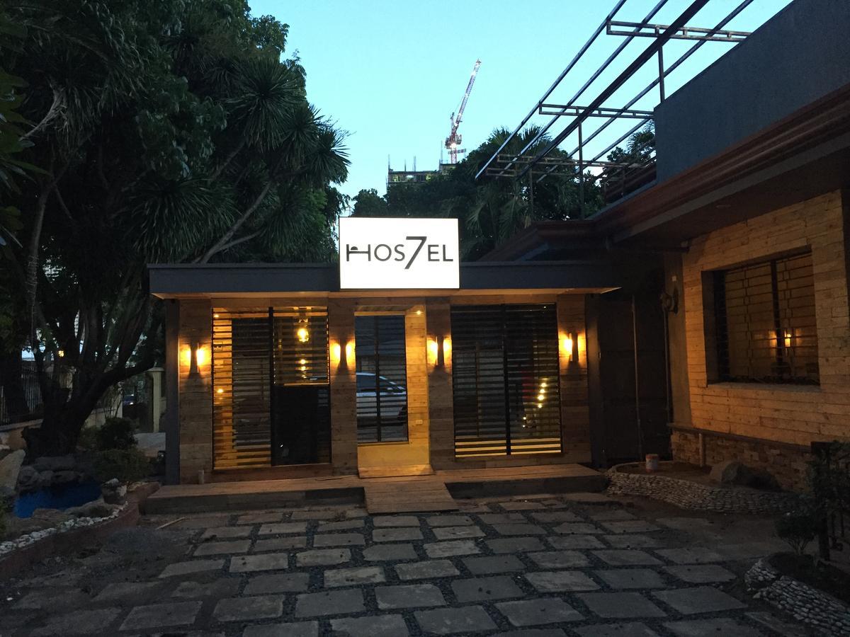 Hostel Seven Cebu ภายนอก รูปภาพ