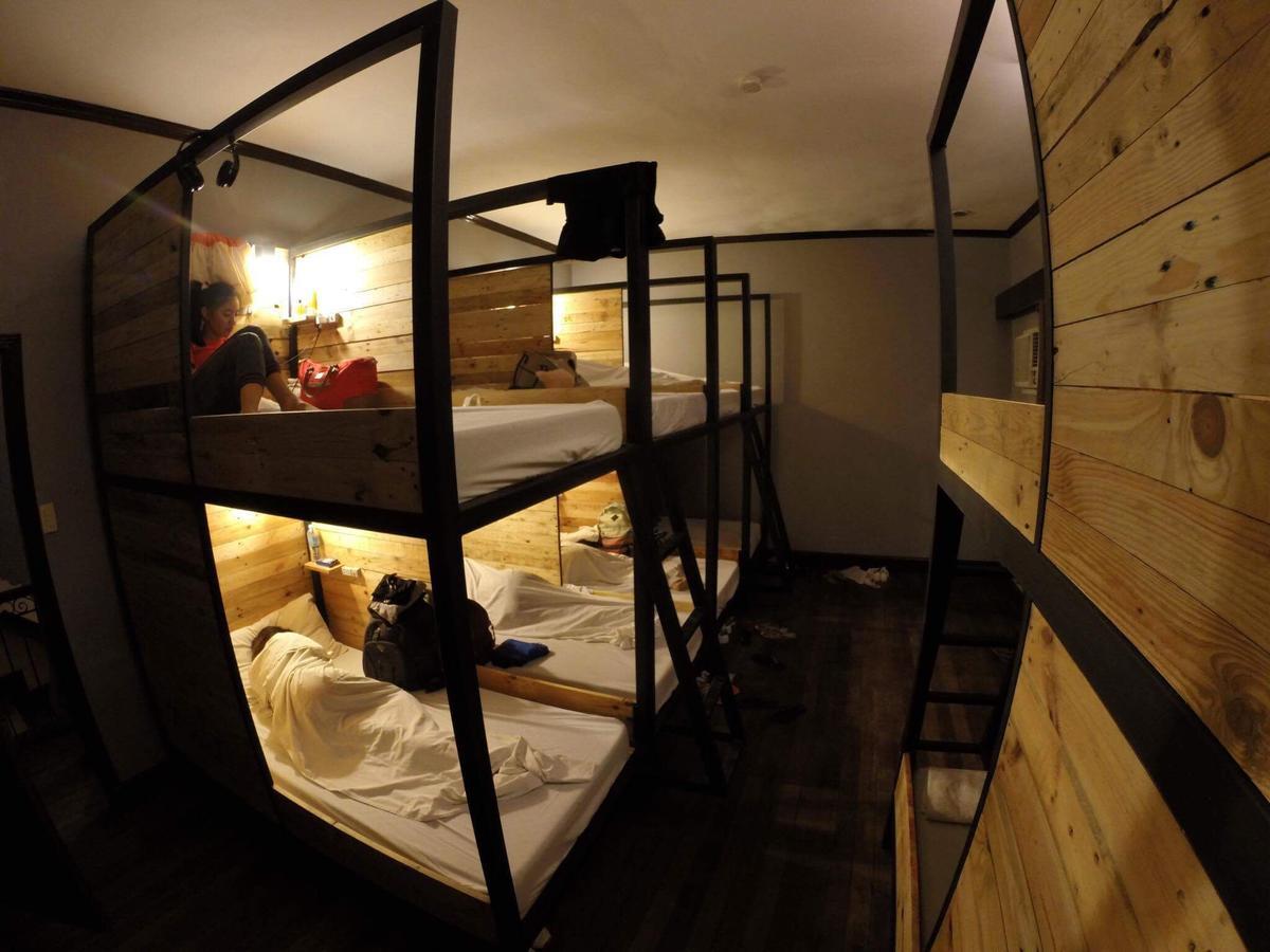 Hostel Seven Cebu ภายนอก รูปภาพ
